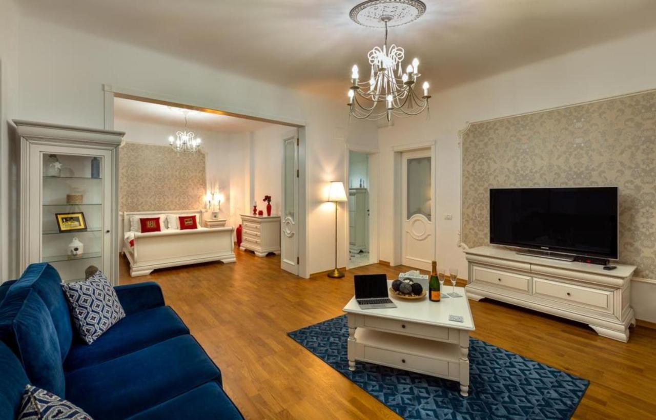 Sweet Luxury Three Rooms Apartment City Center Universitate Bucureşti Exterior foto