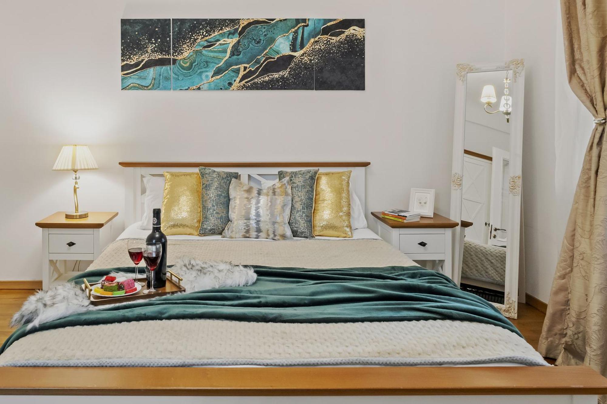 Sweet Luxury Three Rooms Apartment City Center Universitate Bucureşti Exterior foto