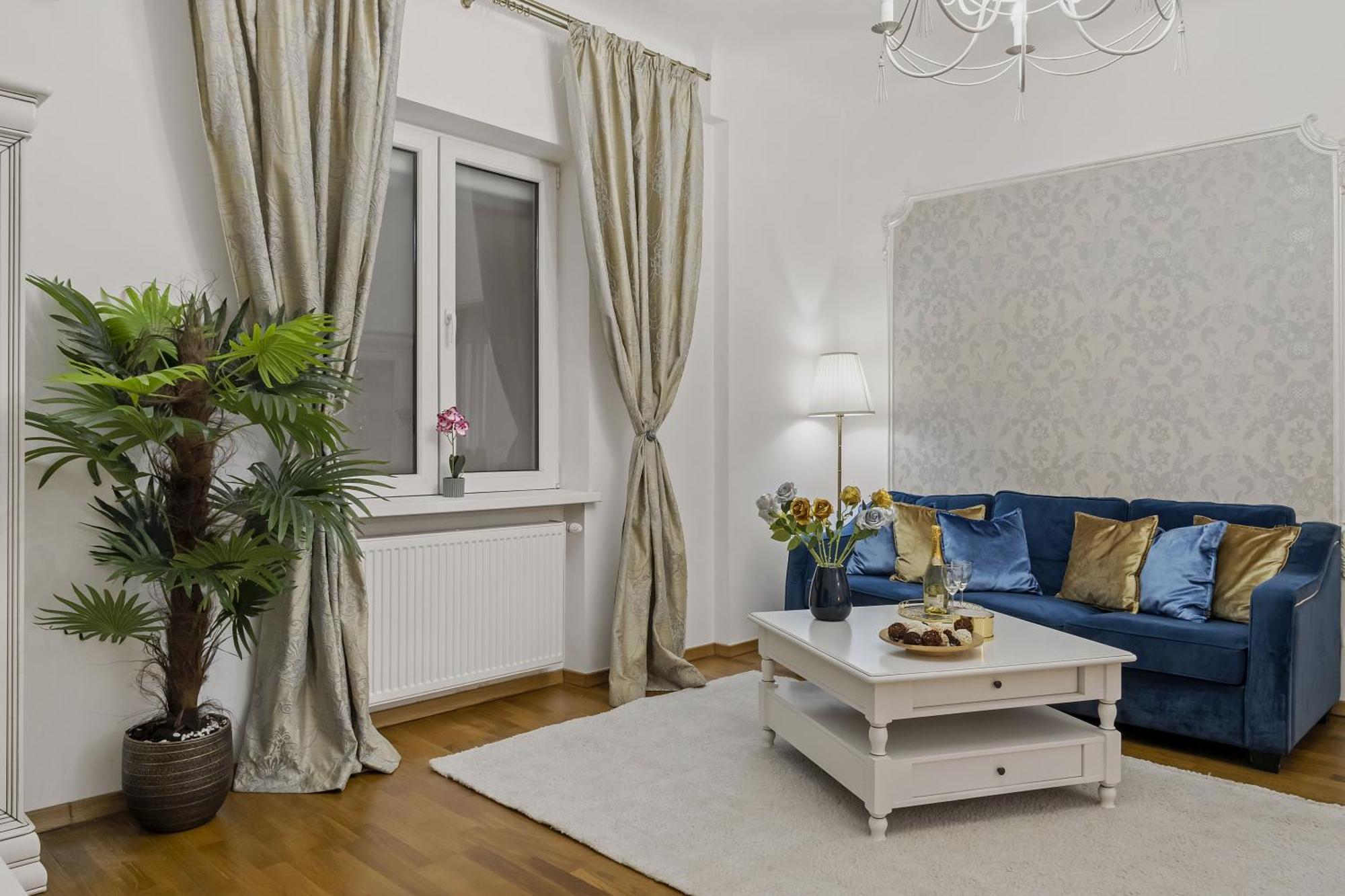 Sweet Luxury Three Rooms Apartment City Center Universitate Bucureşti Exterior foto