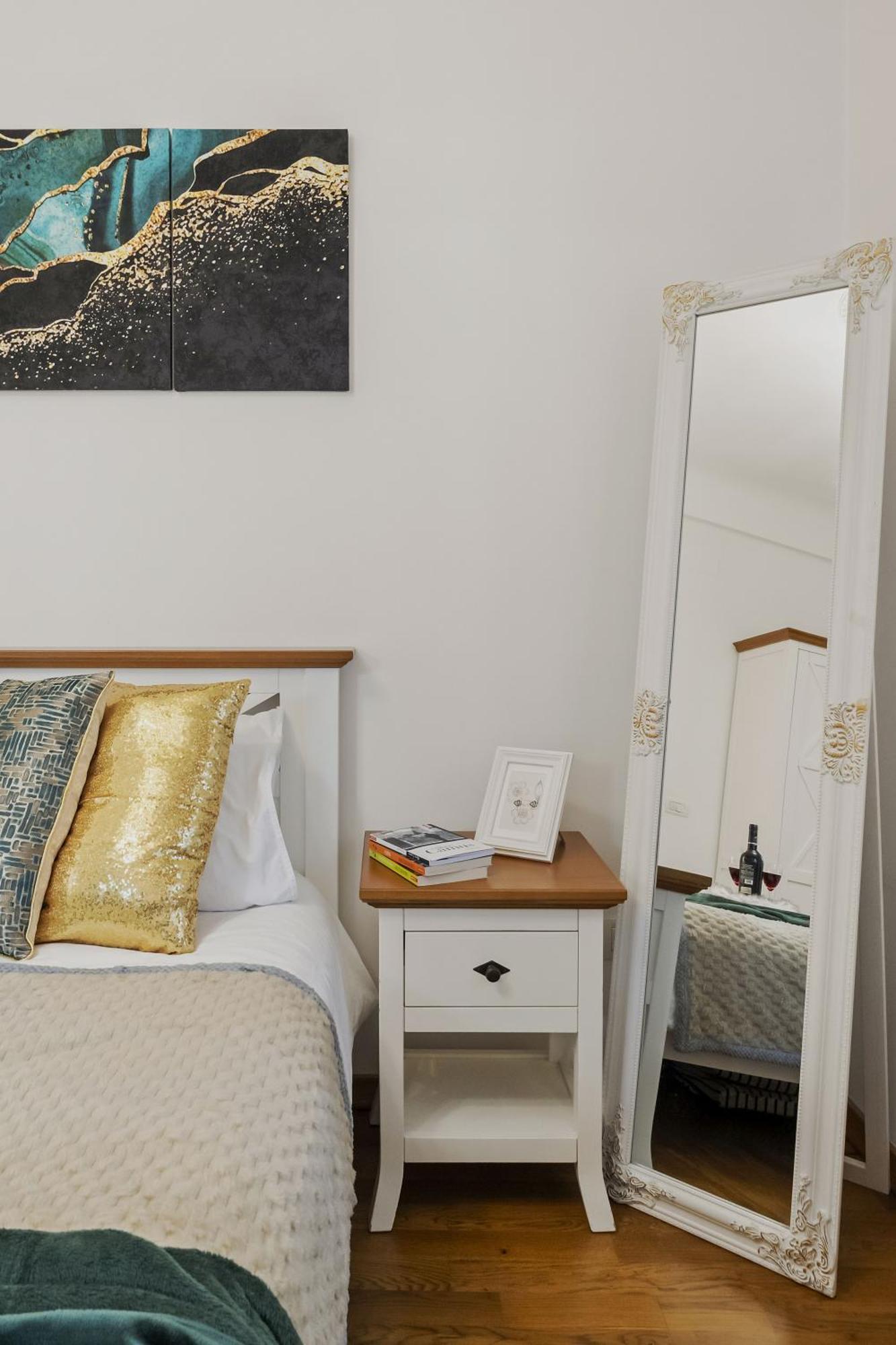 Sweet Luxury Three Rooms Apartment City Center Universitate Bucureşti Exterior foto